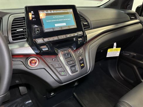 Used 2024 Honda Odyssey Sport image 28