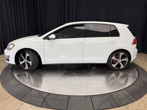Used 2015 Volkswagen GTI S FWD image 4