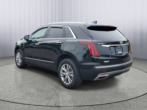 Certified 2023 Cadillac XT5 Premium Luxury FWD image 4