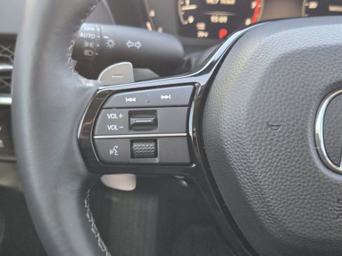 Used 2025 Acura ADX AWD image 36