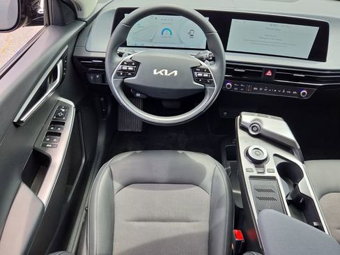 Used 2024 Kia EV6 Light RWD image 15