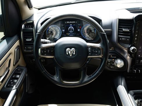 Used 2019 RAM 1500 Limited AWD/4WD image 11