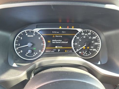 Used 2023 Nissan Rogue S AWD/4WD image 16