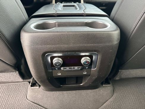 Used 2021 GMC Yukon Denali image 20