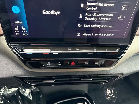 Used 2023 Volkswagen ID.4 Pro image 16