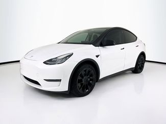 Used 2023 Tesla Model Y Long Range AWD/4WD video 1