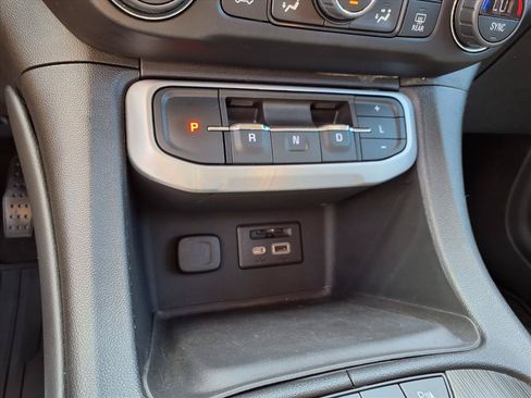 Used 2022 GMC Acadia SLT w/ Preferred Package AWD/4WD image 17