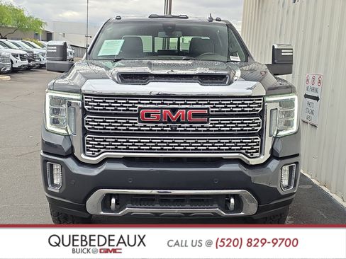 Used 2023 GMC Sierra 3500 Denali AWD/4WD image 2