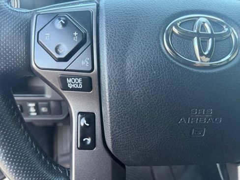 Used 2018 Toyota Tacoma TRD Sport w/ Technology Package AWD/4WD image 34