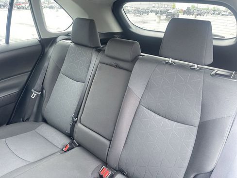Used 2025 Toyota RAV4 XLE FWD image 24
