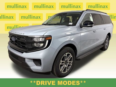 New 2026 Ford Expedition Max Active RWD image 14