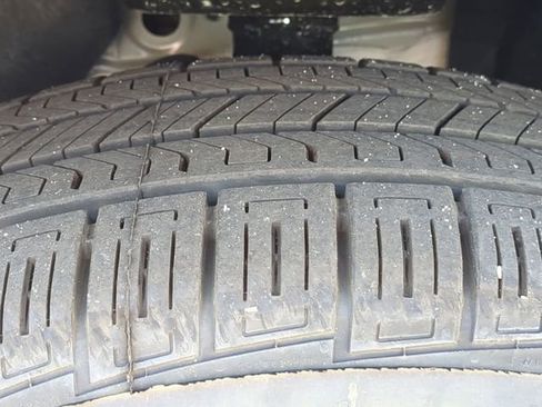 New 2026 Chevrolet Equinox LT w/ Midnight Edition image 13