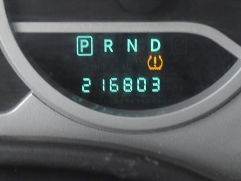 Used 2010 Jeep Wrangler Mountain image 30