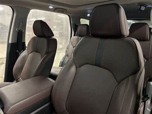 Used 2023 Honda Pilot Elite image 15