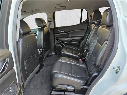 Used 2021 GMC Acadia SLT w/ Elevation Edition FWD image 15