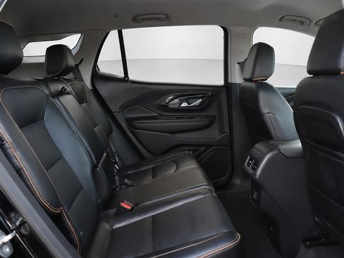 Used 2023 GMC Terrain AT4 AWD/4WD image 14