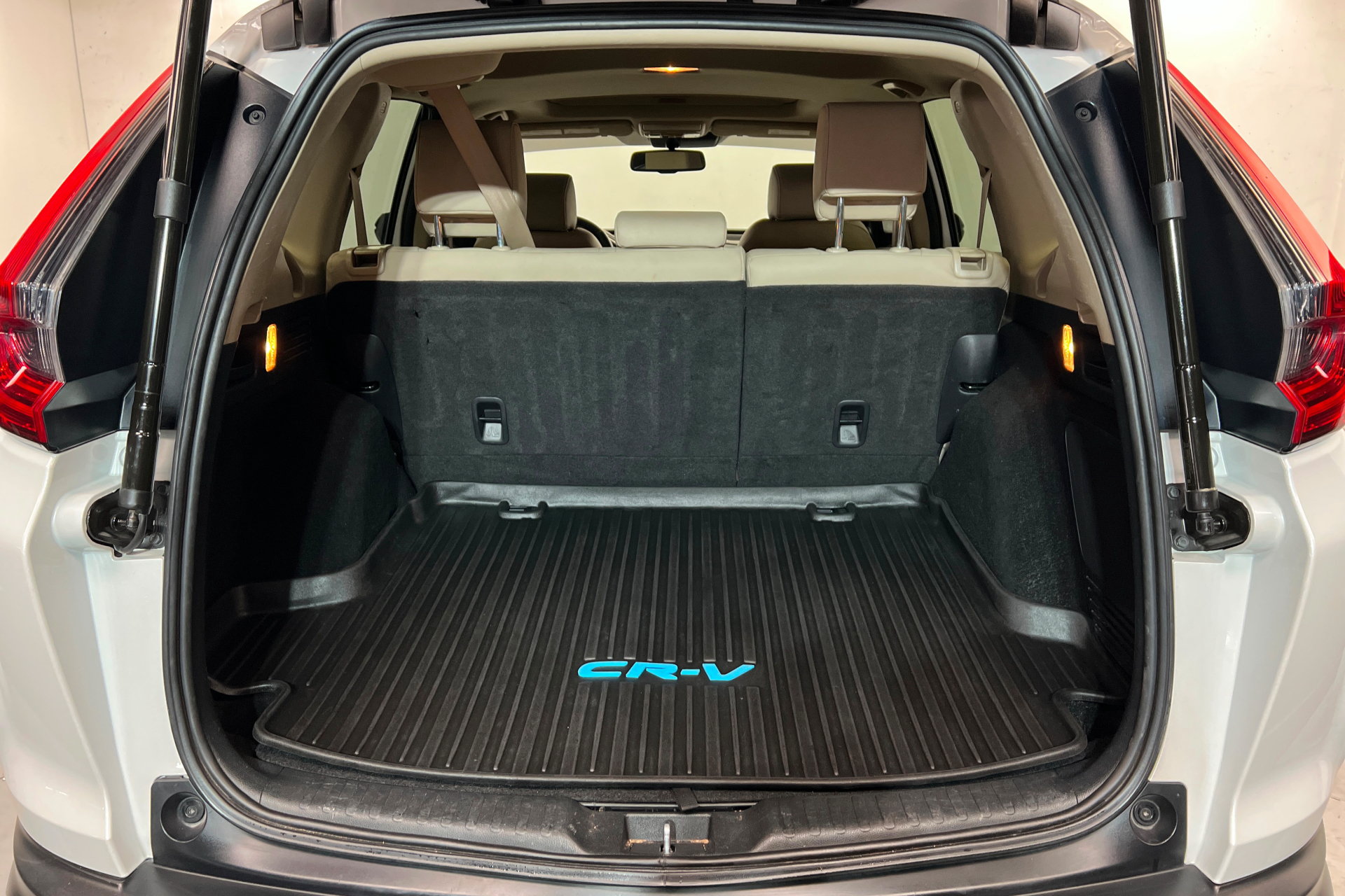 Used 2022 Honda CR-V Touring image 23