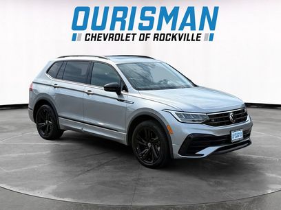 Used 2023 Volkswagen Tiguan SE R-Line