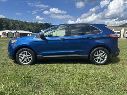 Used 2022 Ford Edge SEL image 4