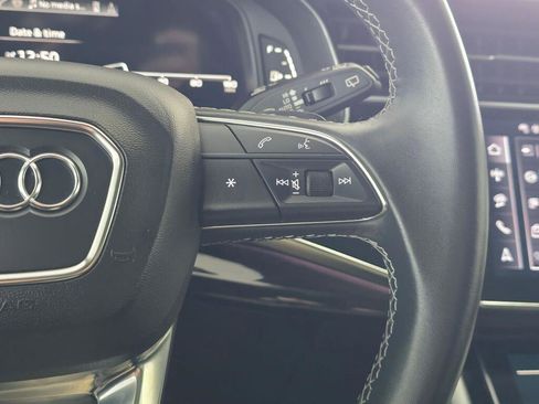 Used 2025 Audi Q7 3.0T Premium Plus image 30