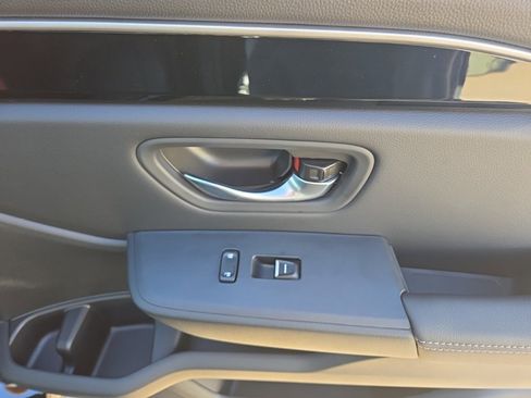 New 2025 Honda Pilot EX-L image 17