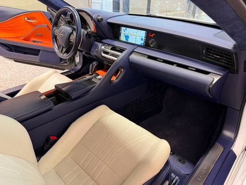 Used 2018 Lexus LC 500 Coupe w/ Touring Package RWD image 23