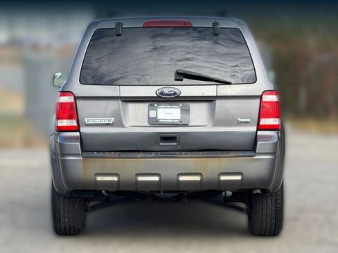 Used 2011 Ford Escape XLT w/ 202A Rapid Spec Order Code image 4
