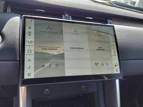 Certified 2025 Land Rover Discovery Sport S image 18