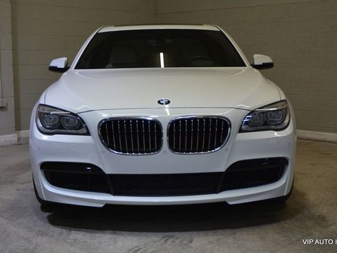 Used 2014 BMW 740i image 35