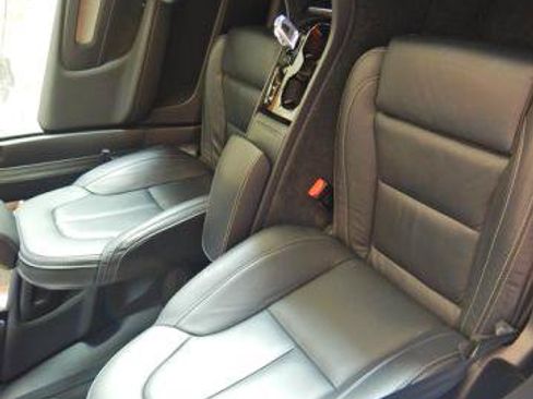 Used 2024 Volvo XC40 B5 Plus w/ Protection Package Premier AWD/4WD image 17