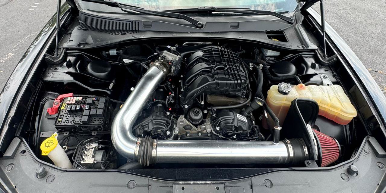 Used 2023 Dodge Charger SXT RWD image 11