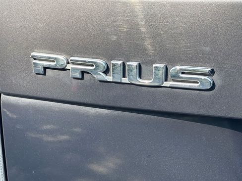 Used 2014 Toyota Prius Two FWD image 6
