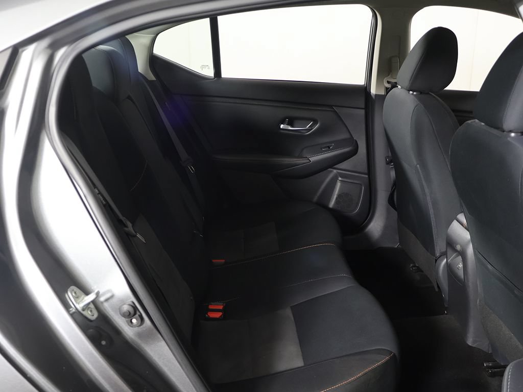 Used 2023 Nissan Sentra SR FWD image 27
