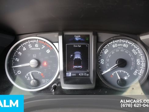 Used 2023 Toyota Tacoma TRD Off-Road w/ Technology Package RWD image 36