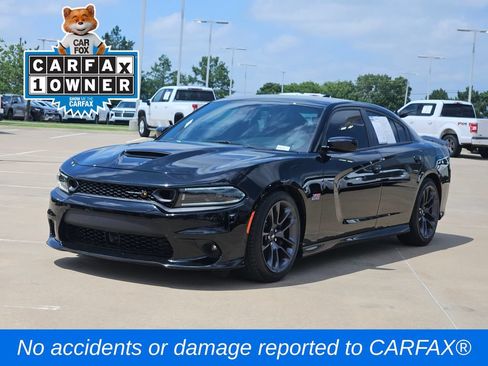 Used 2023 Dodge Charger Scat Pack w/ Technology Group RWD image 3