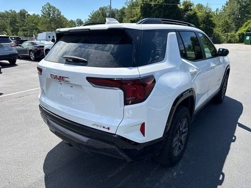Used 2026 GMC Terrain AT4 AWD/4WD image 5