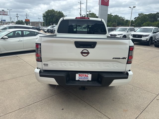 Used 2024 Nissan Frontier PRO-4X w/ Off-Road Protection Package AWD/4WD image 6
