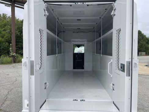 New 2025 Ford Transit 350 image 10