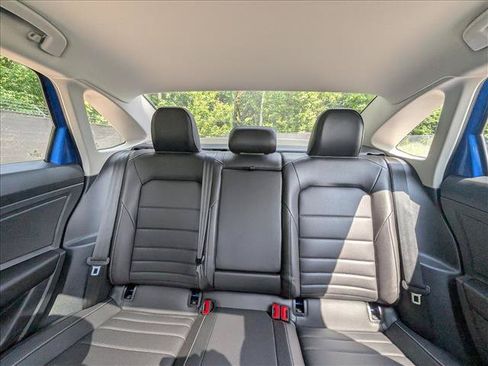 Certified 2024 Volkswagen Jetta SE w/ Panoramic Sunroof Package FWD image 16
