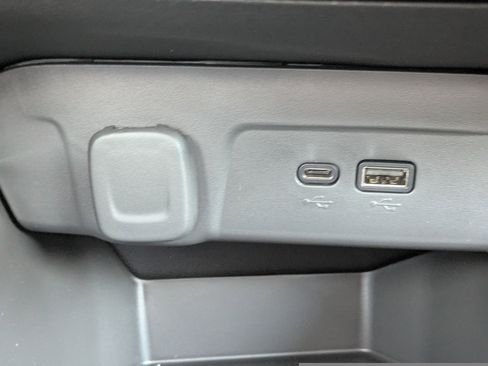 New 2025 Chevrolet Trax ACTIV w/ Driver Confidence Package image 22