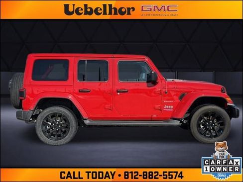Used 2022 Jeep Wrangler Unlimited Sahara w/ Cold Weather Group image 3
