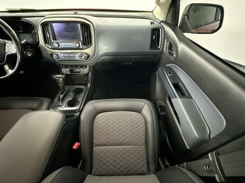 Used 2016 Chevrolet Colorado Z71 AWD/4WD image 11
