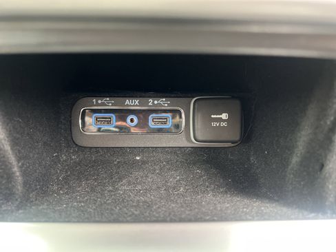 Used 2021 Jeep Grand Cherokee High Altitude AWD/4WD image 20