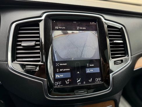 Used 2016 Volvo XC90 T6 Inscription w/ Vision Package image 31