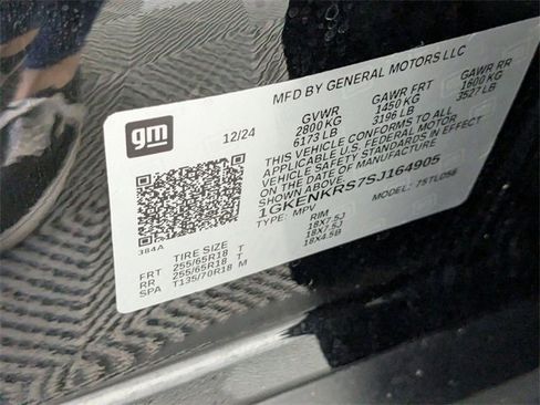 Used 2025 GMC Acadia Elevation image 35