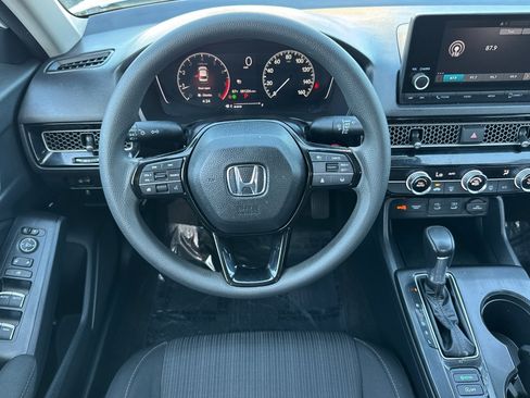 Used 2025 Honda Civic LX image 29