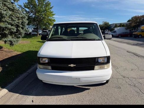 Used 1999 Chevrolet Astro Passenger RWD image 3