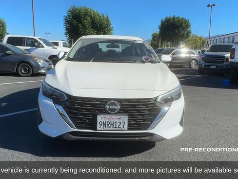 Used 2024 Nissan Sentra S FWD image 2