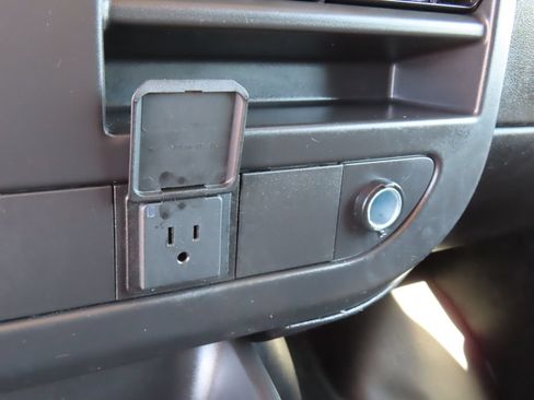 Used 2025 Chevrolet Express 2500 w/ Driver Convenience Package RWD image 6
