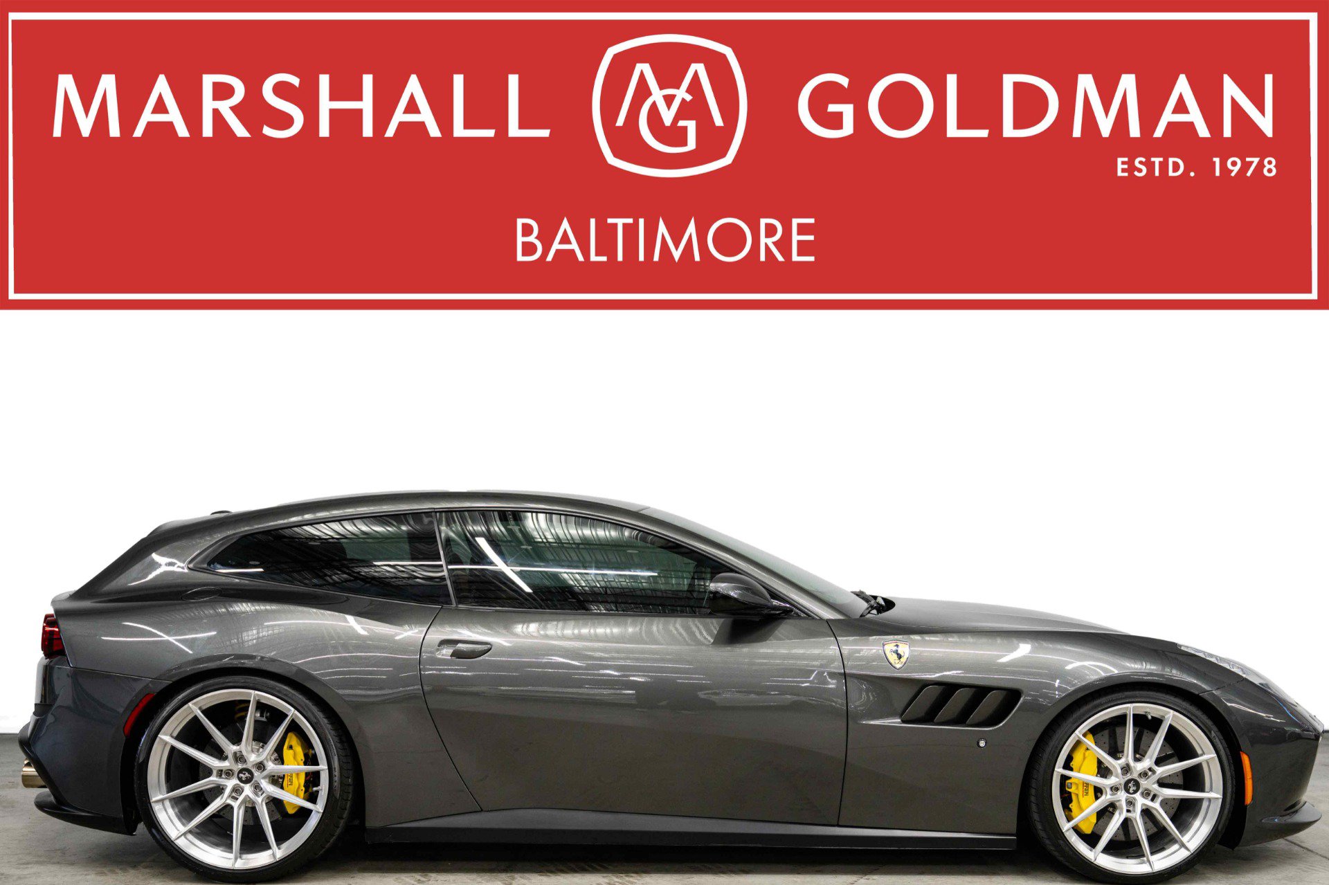 Used 2018 Ferrari GTC4Lusso AWD/4WD image 1